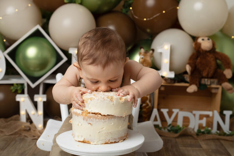 Photographe Smash Cake Suisse - Séance Anniversaire et Smash Cake 13 | Sindy Photography