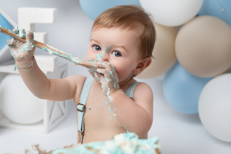 Photographe Smash Cake Suisse - Séance Anniversaire et Smash Cake 28 | Sindy Photography