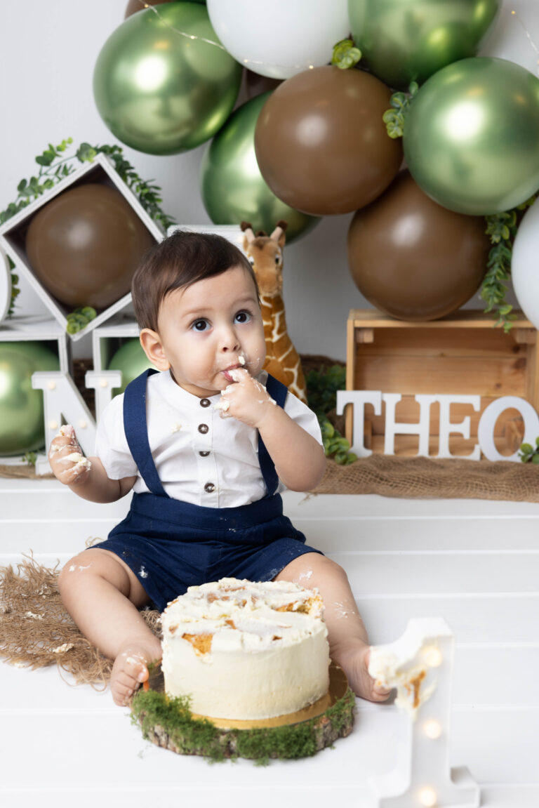 Photographe Smash Cake Suisse - Séance Anniversaire et Smash Cake 66 | Sindy Photography